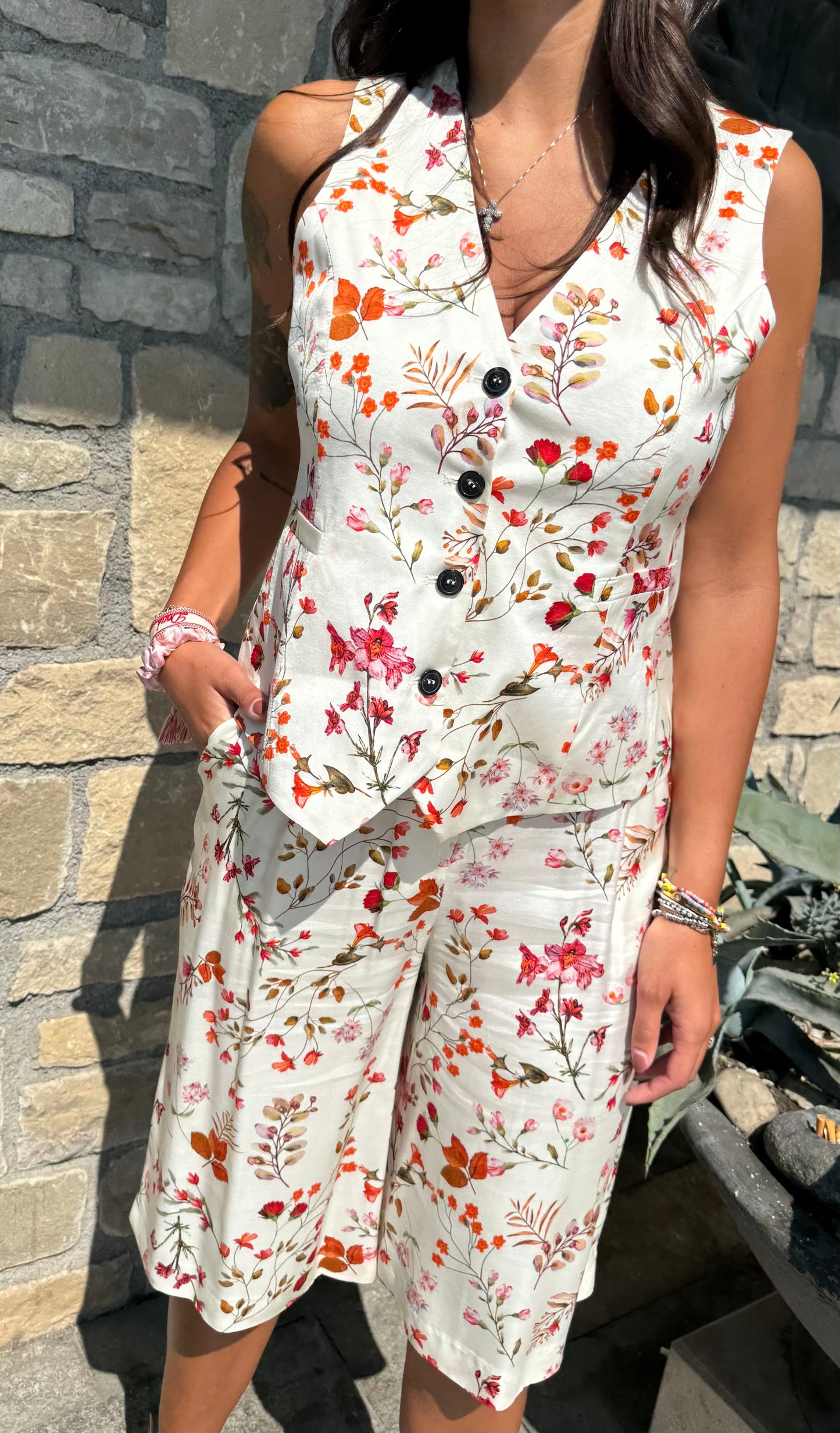 MARYLEY COMPLETO GILET BERMUDA PANNA FIORATO
