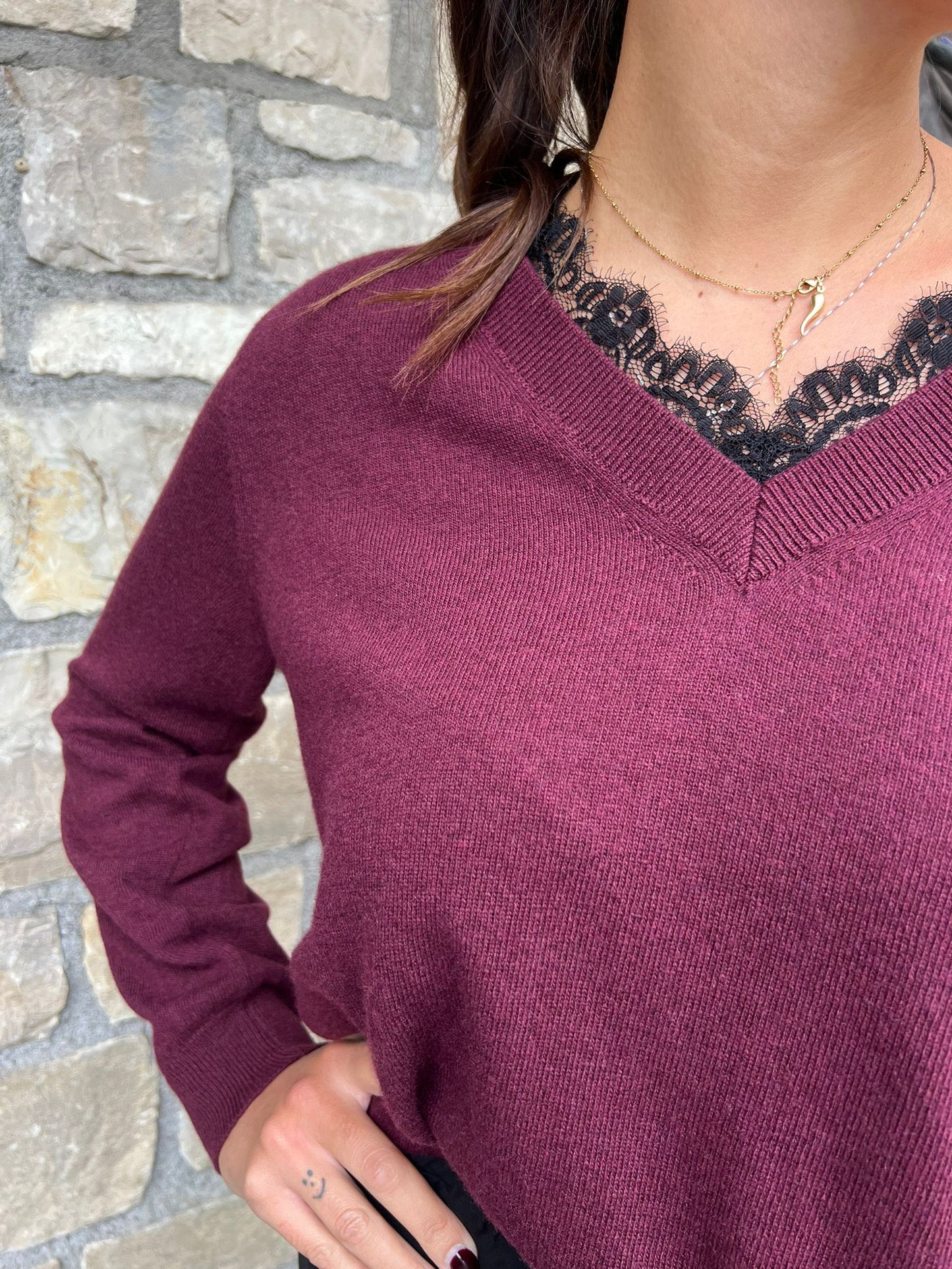 MAGLIONCINO SCOLLO V PIZZO BORDEAUX
