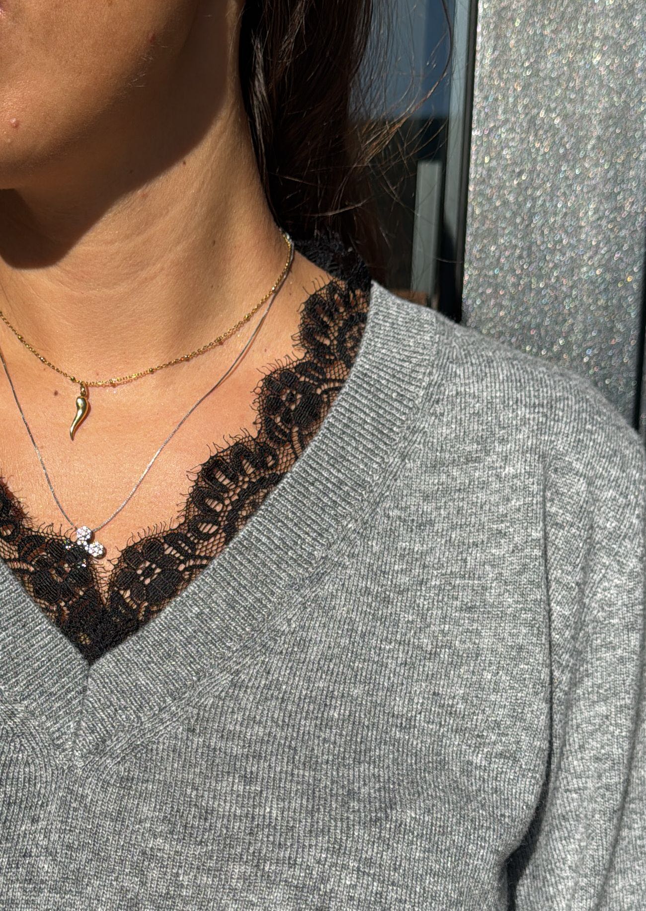 MAGLIONCINO SCOLLO V PIZZO GRIGIO