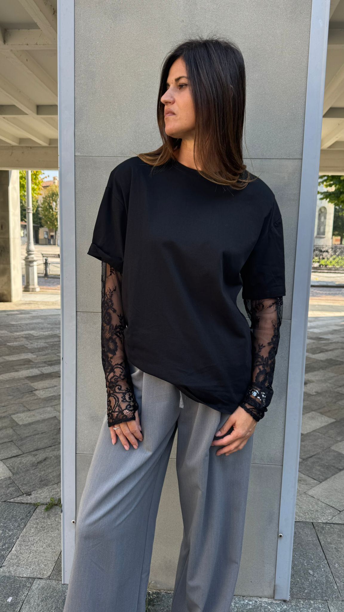 MAGLIA MANICHE PIZZO NERA