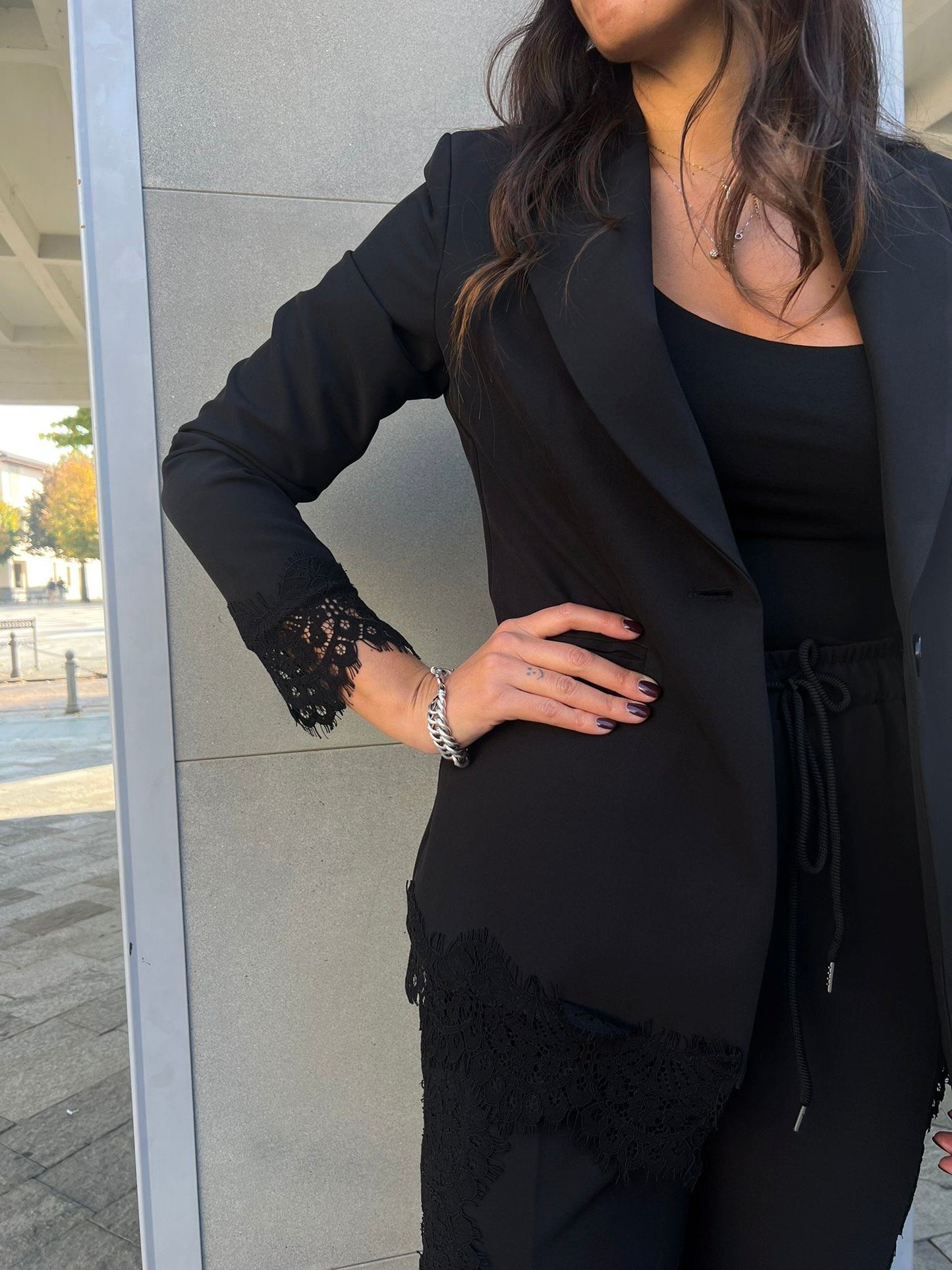 GIACCA IRIS PIZZO NERA