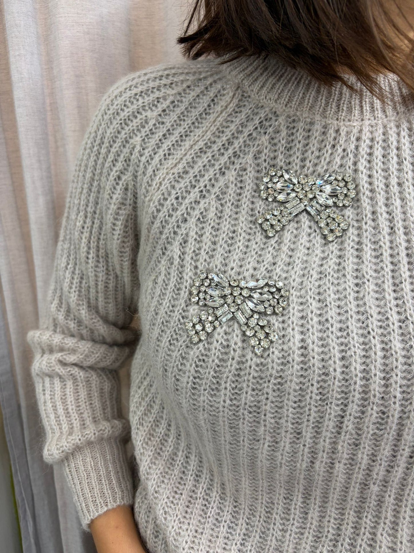 MAGLIONCINO FIOCCO CASTONI SABBIA