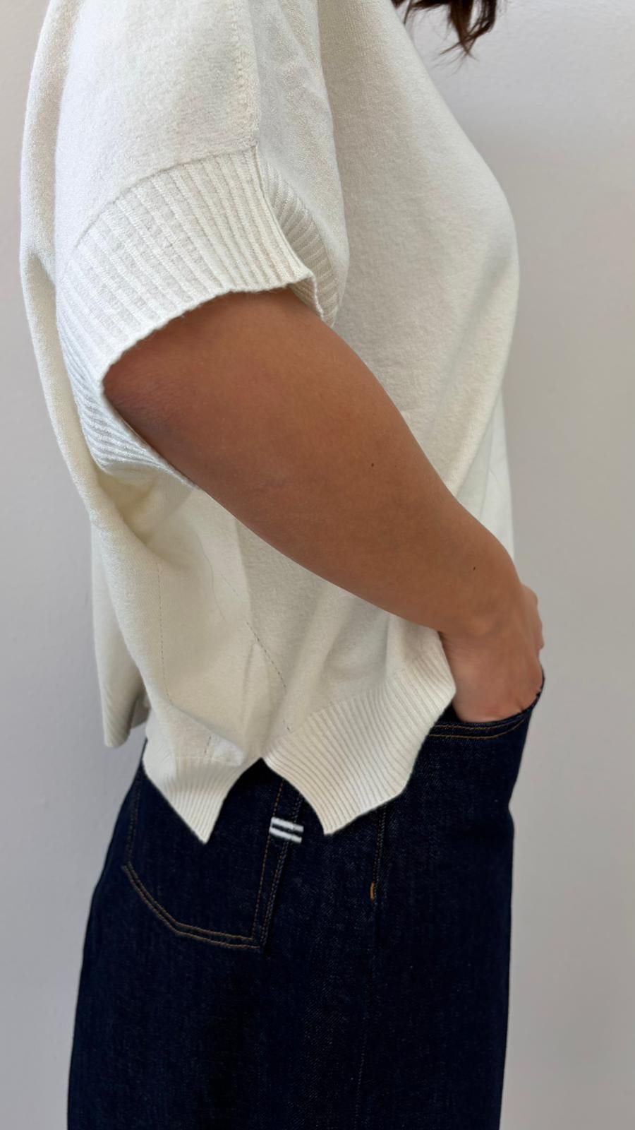 MAGLIA MORBIDA MANICA GOMITO PANNA