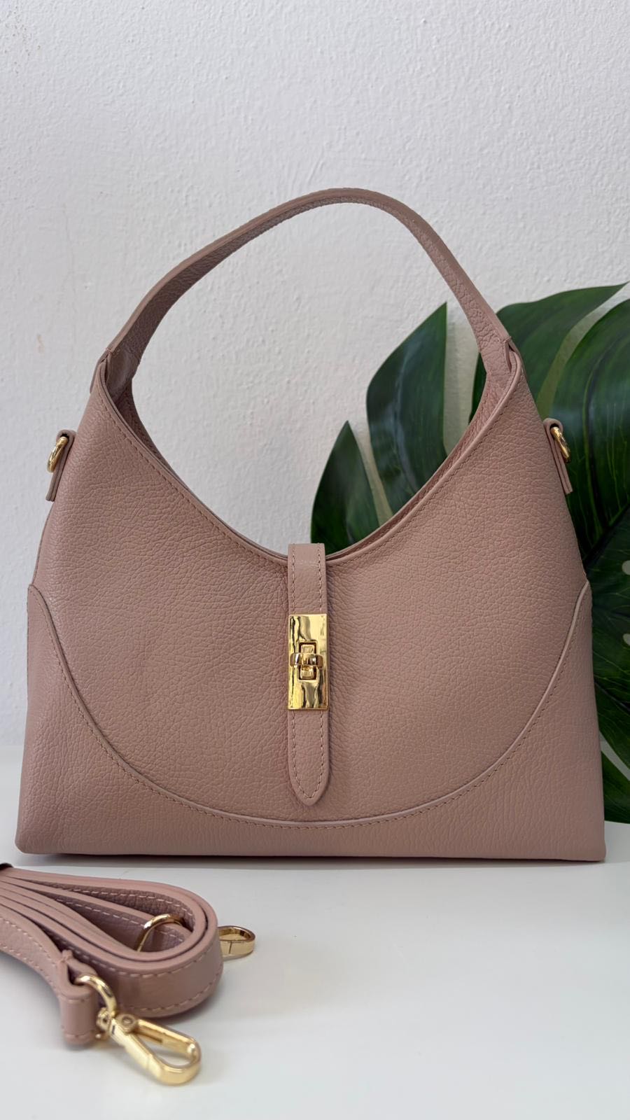 BORSA JACKIE NUDE