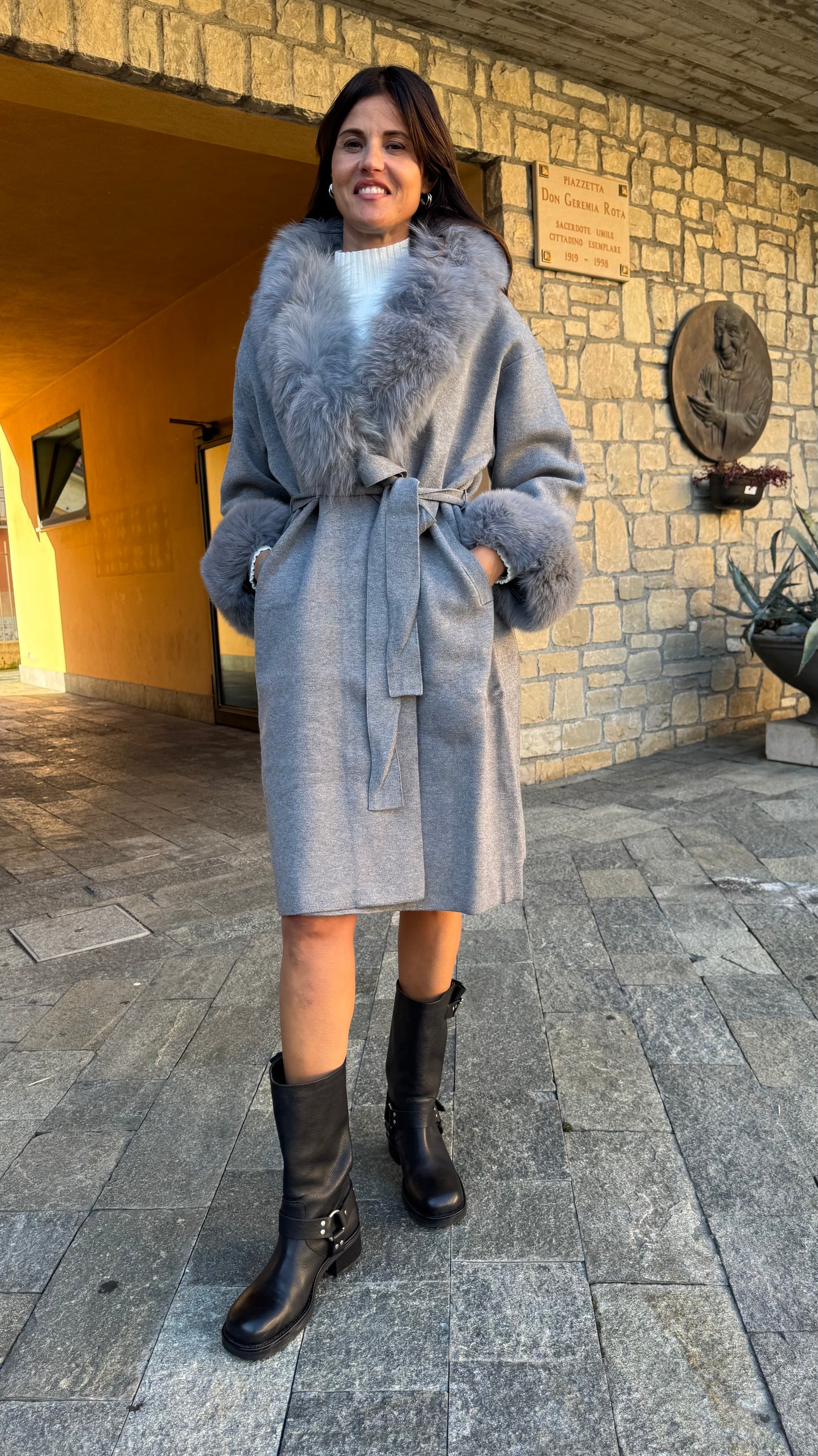 CAPPOTTO IN MAGLIA CON ECOPELLICCIA nero/grigio/testa di moro/beige