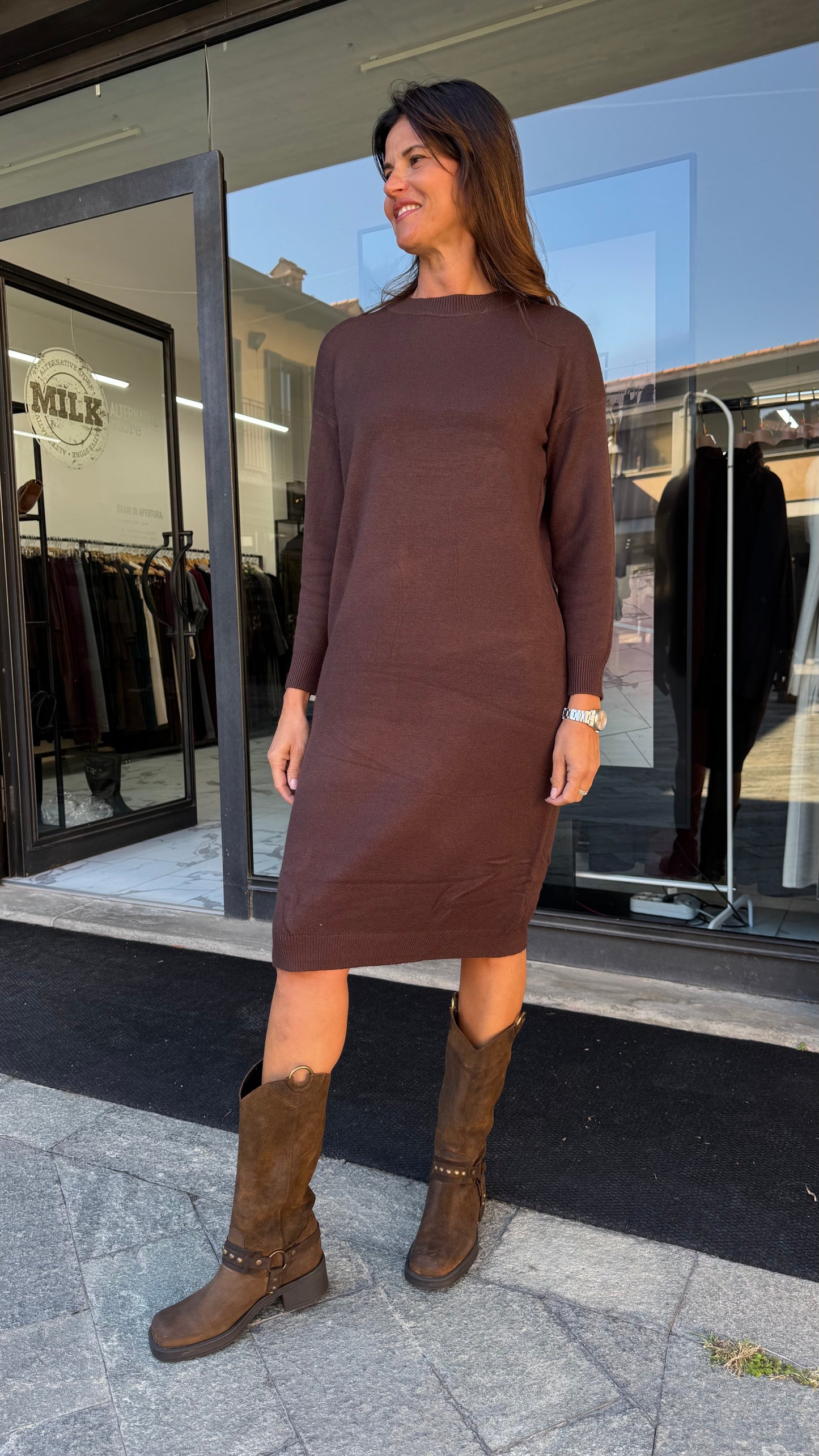 ABITO IN MAGLIA DRITTO