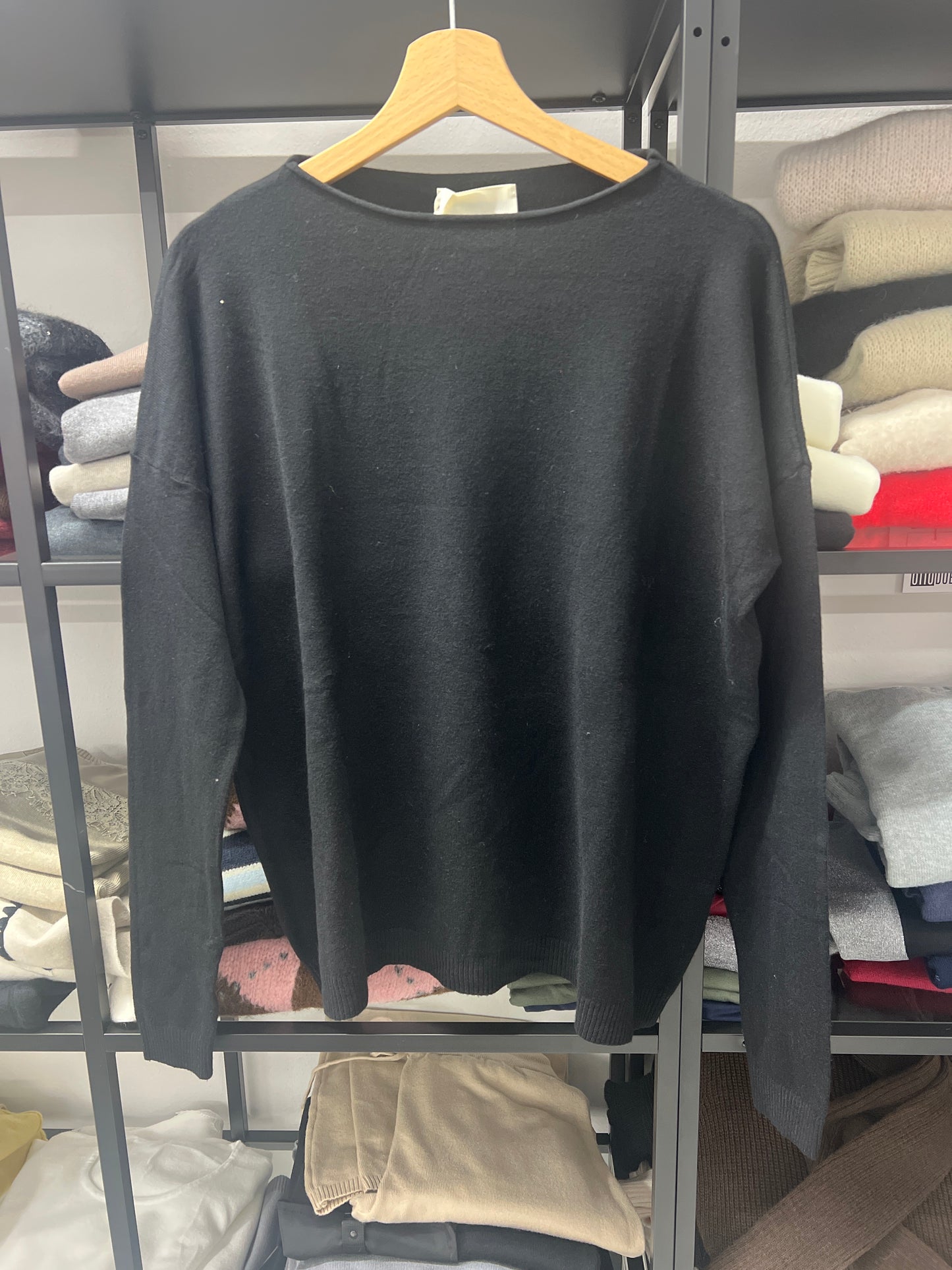 MAGLIONCINO SCATOLETTA NERO