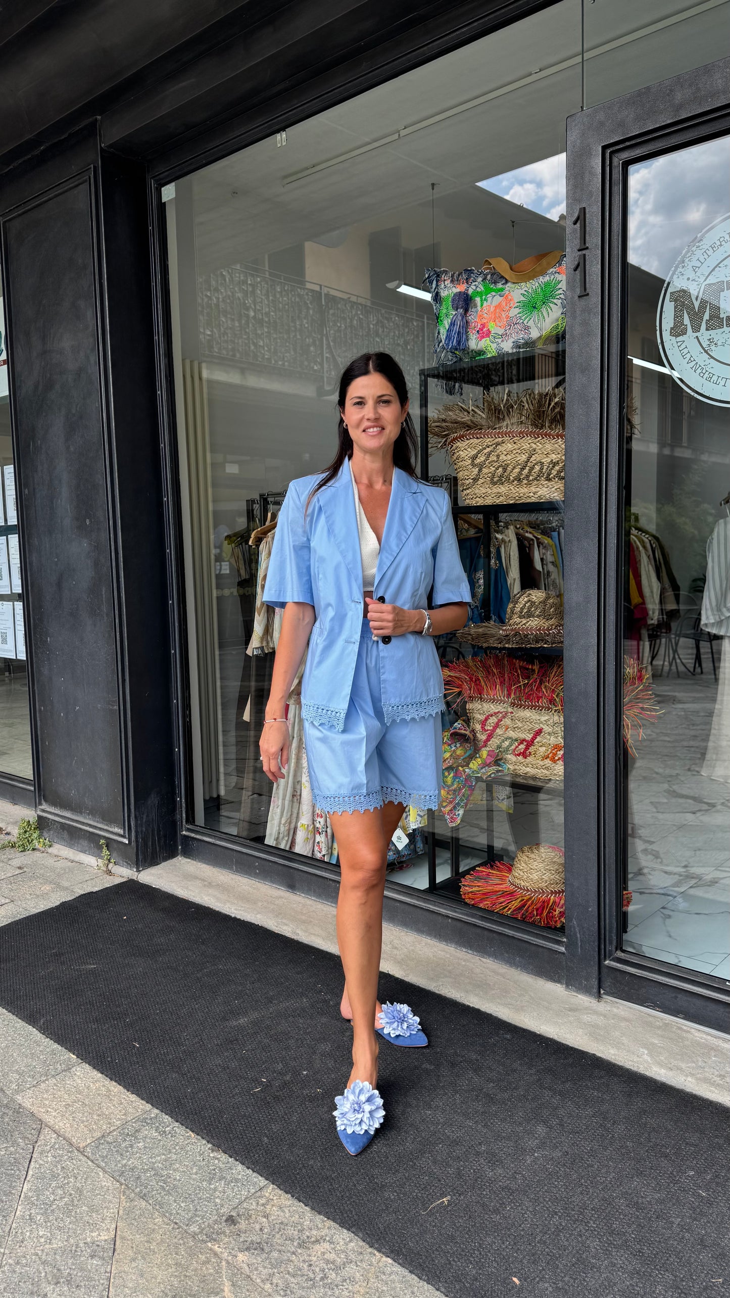 MARYLEY COMPLETO AZZURRO RICAMO UNCINETTO