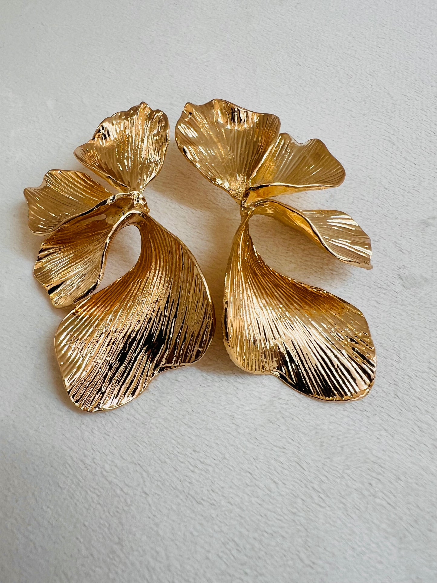 ORECCHINO MAXI PERALO ORO