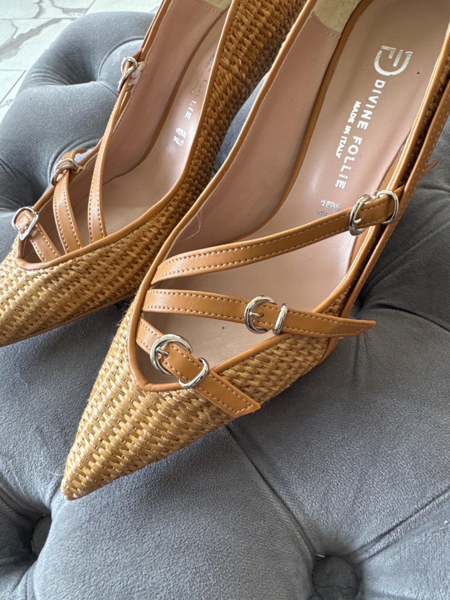 DIVINE FOLLIE DECOLETTE RAFFIA TACCO 8 cm