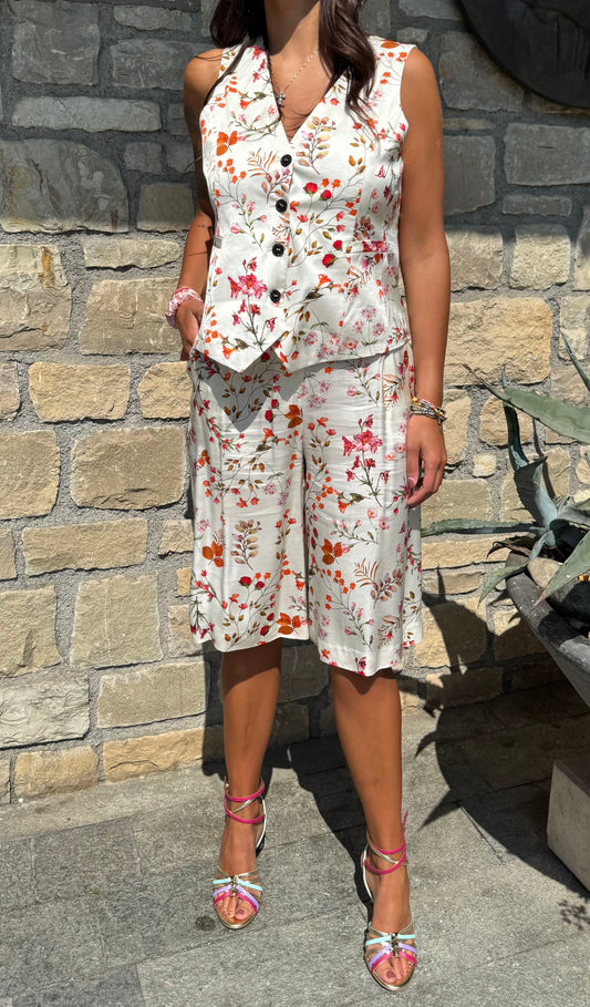 MARYLEY COMPLETO GILET BERMUDA PANNA FIORATO
