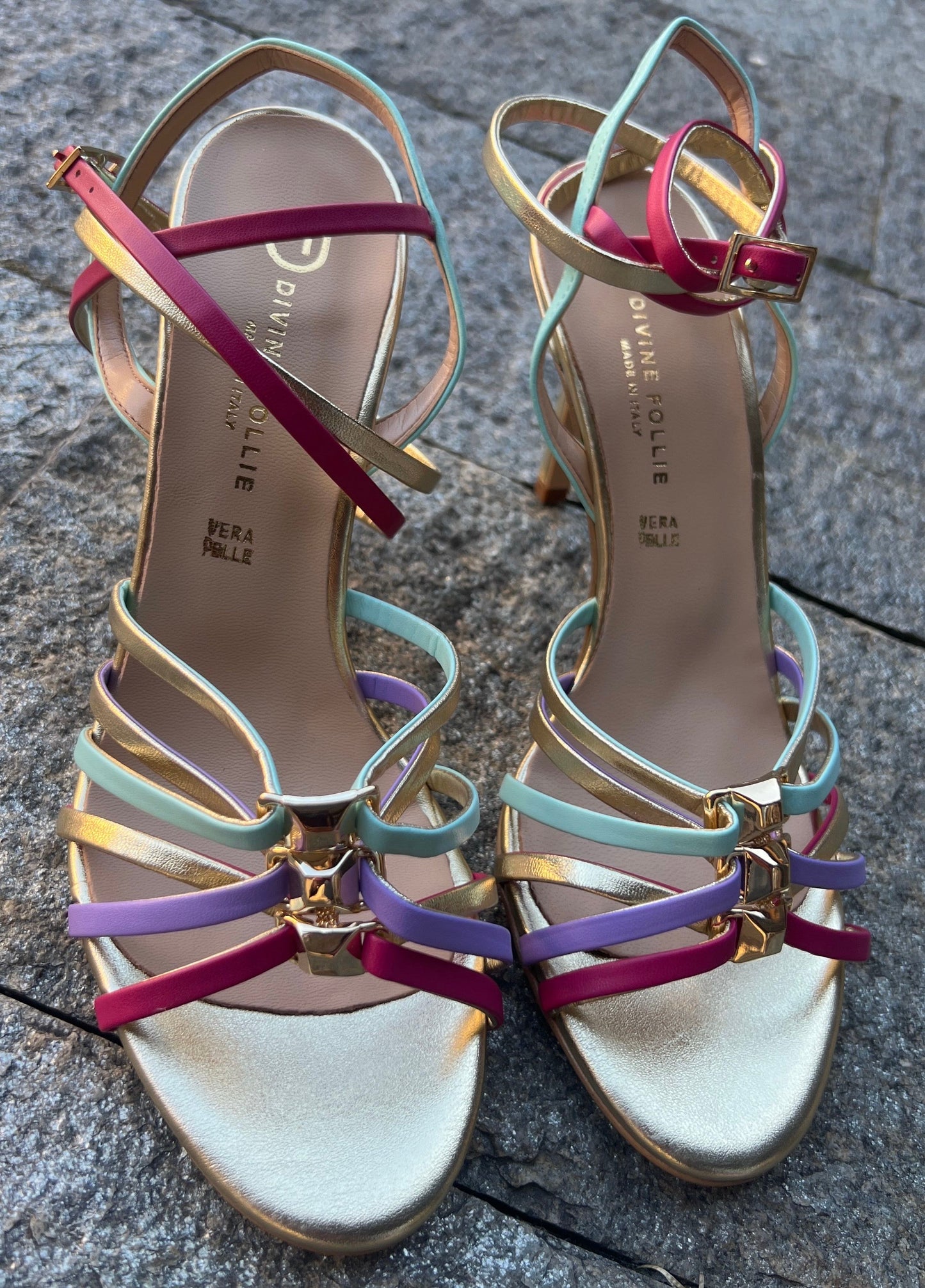DIVINE FOLLIE SANDALO CON TACCO MULTICOLOR