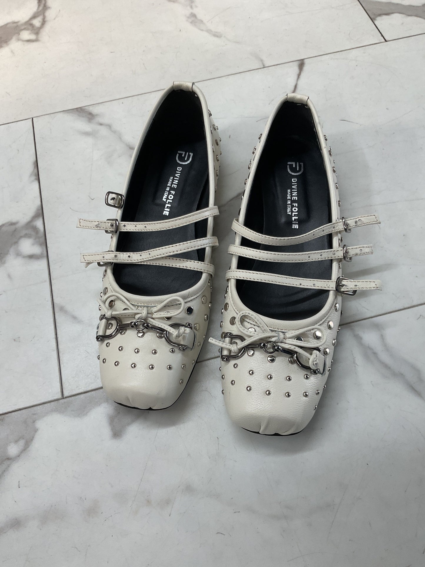 DIVINE FOLLIE BALLERINA BORCHIE BIANCA