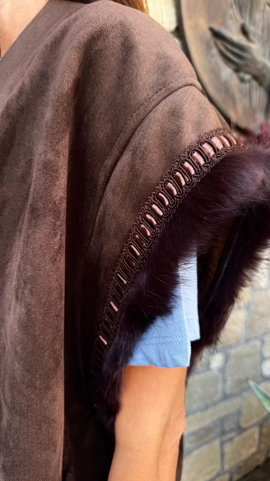 GILET EFFETTO CAMOSCIO CIOCCOLATO