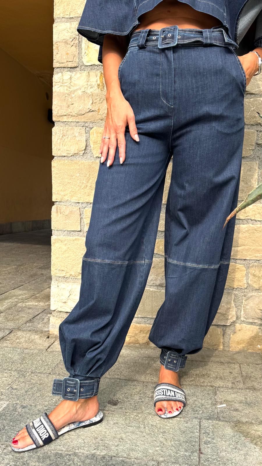 JEANS CINTURINO CAVIGLIA