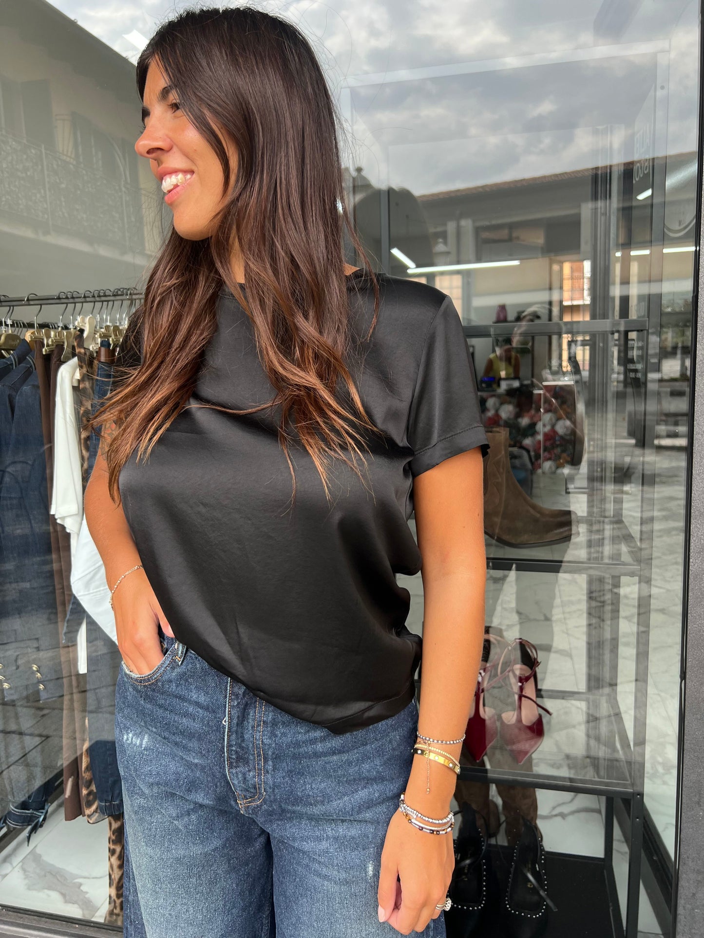 MAGLIA GIROCOLLO VISCOSA NERA