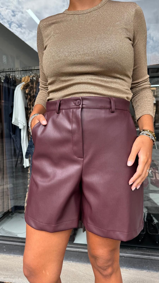 PANTALONCINO ECOPELLE MELANZANA