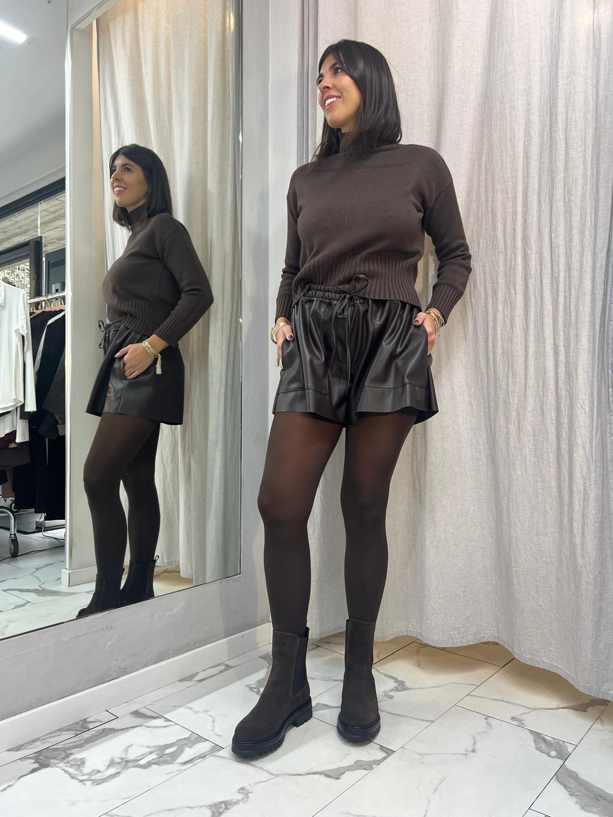 PANTALONCINO ECOPELLE COULISSE MORO