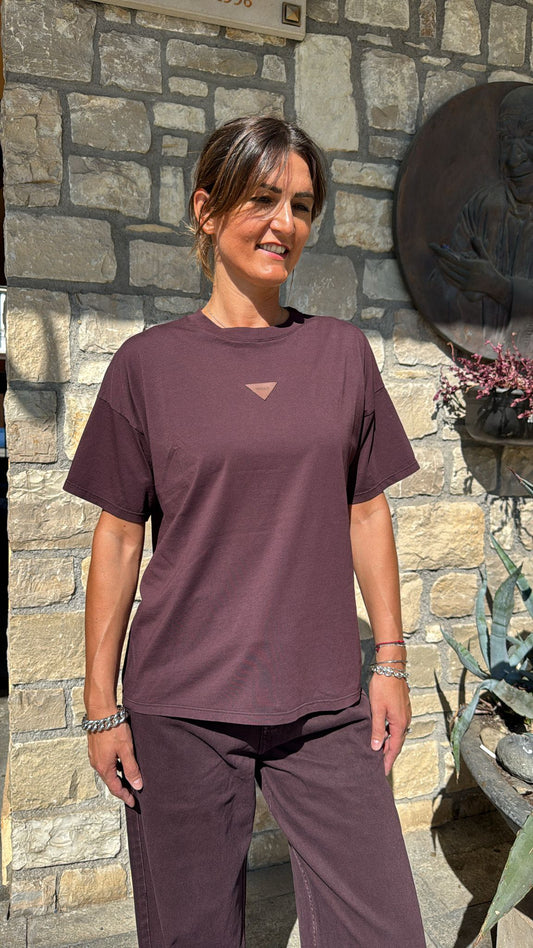 T-SHIRT OVER TARGHETTA VINACCIA