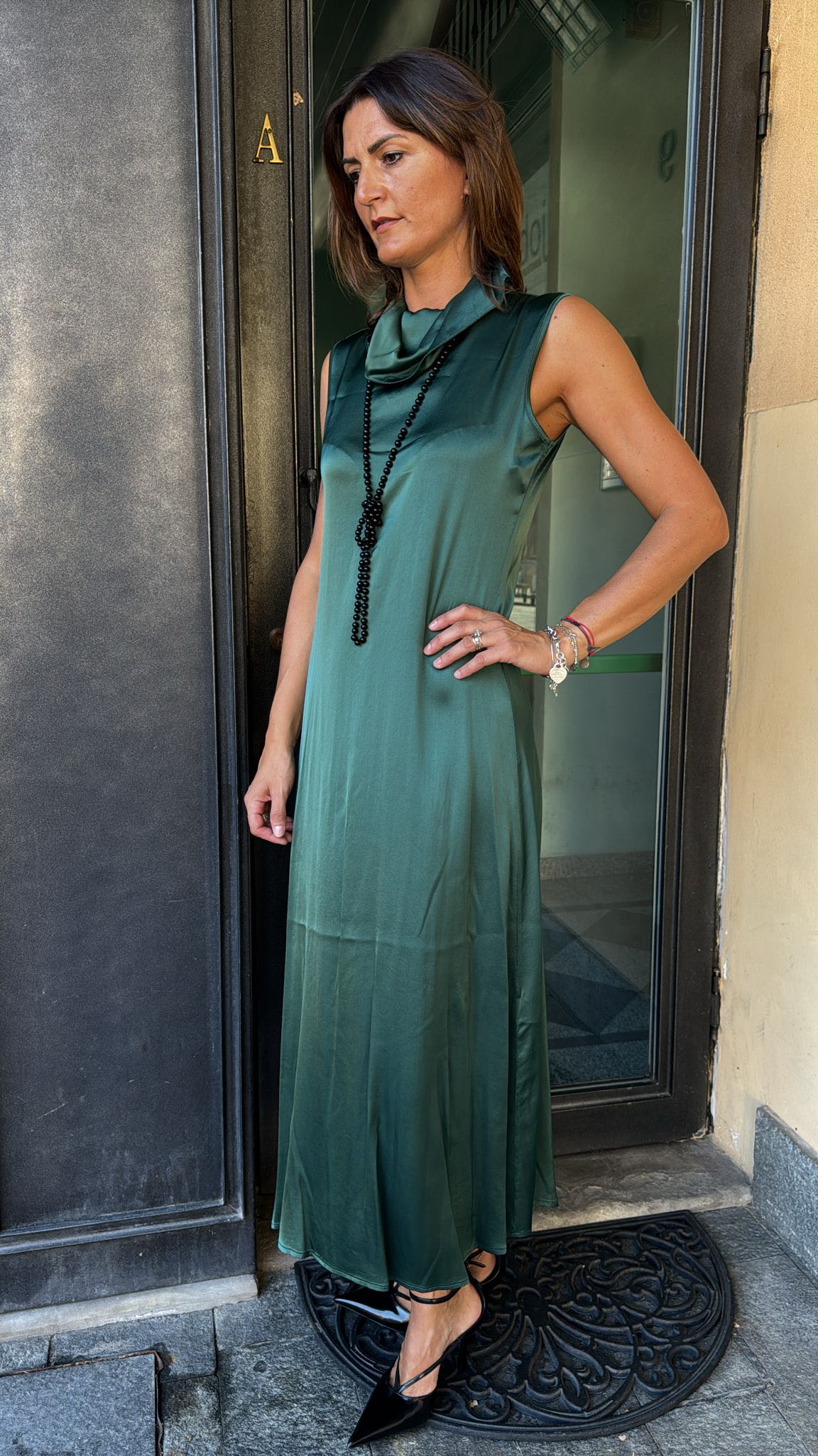 ABITO LUNGO SMANICATO VERDE