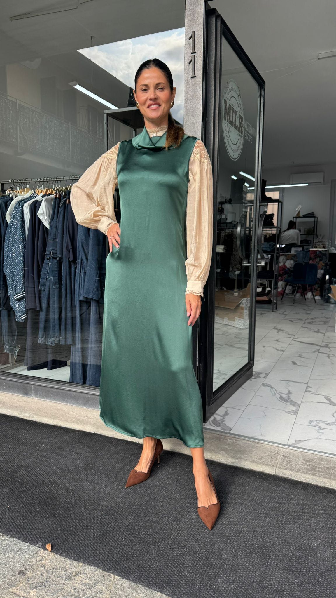 ABITO LUNGO SMANICATO VERDE