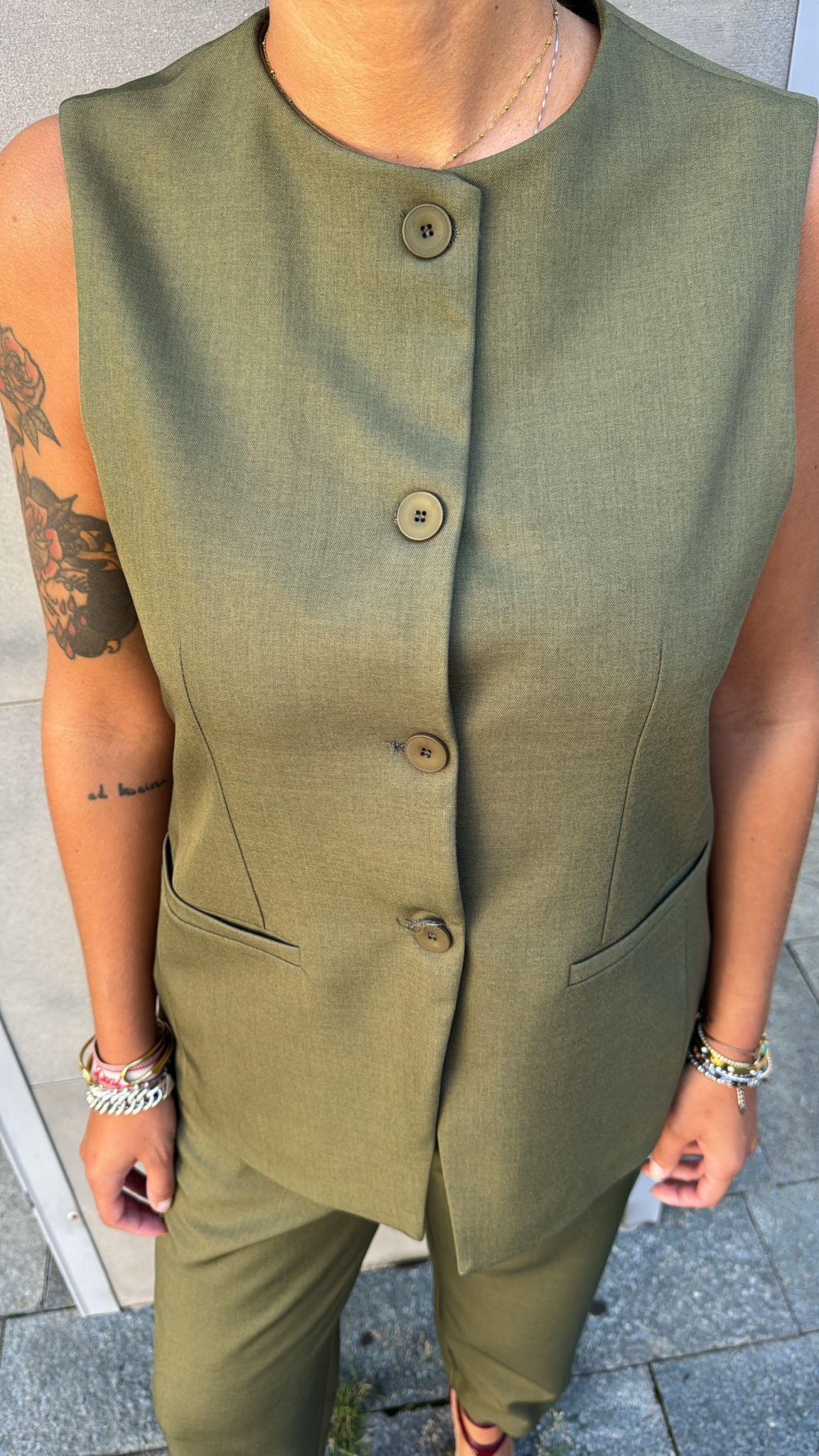 COMPLETO GIACCA SMANICATA SALVIA