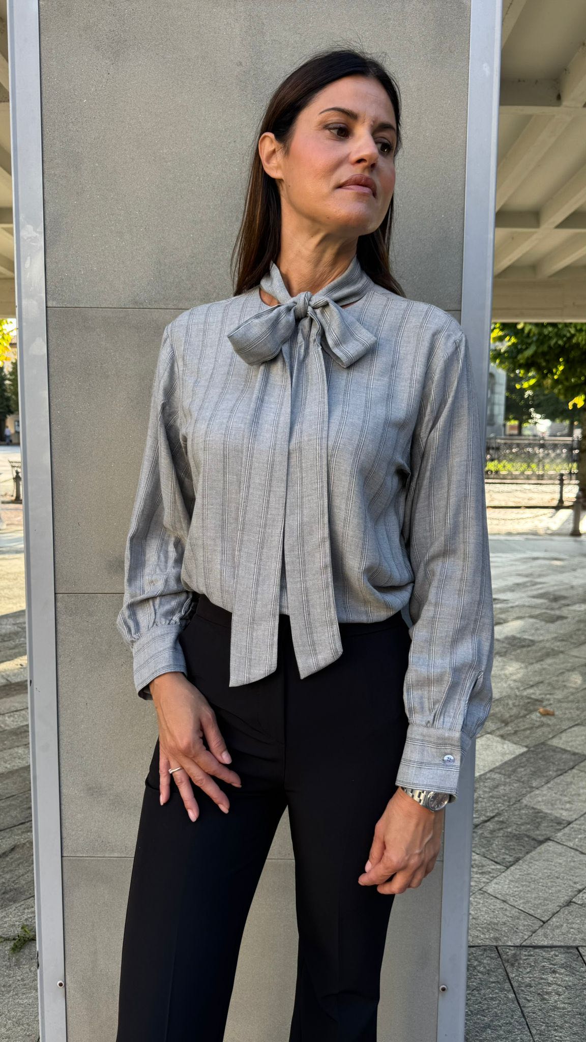 CAMICIA GESSATA FIOCCO GRIGIO CHIARO