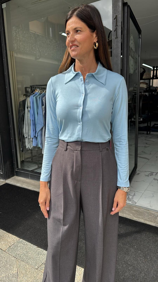 CAMICIA IN MAGLIA AZZURRA