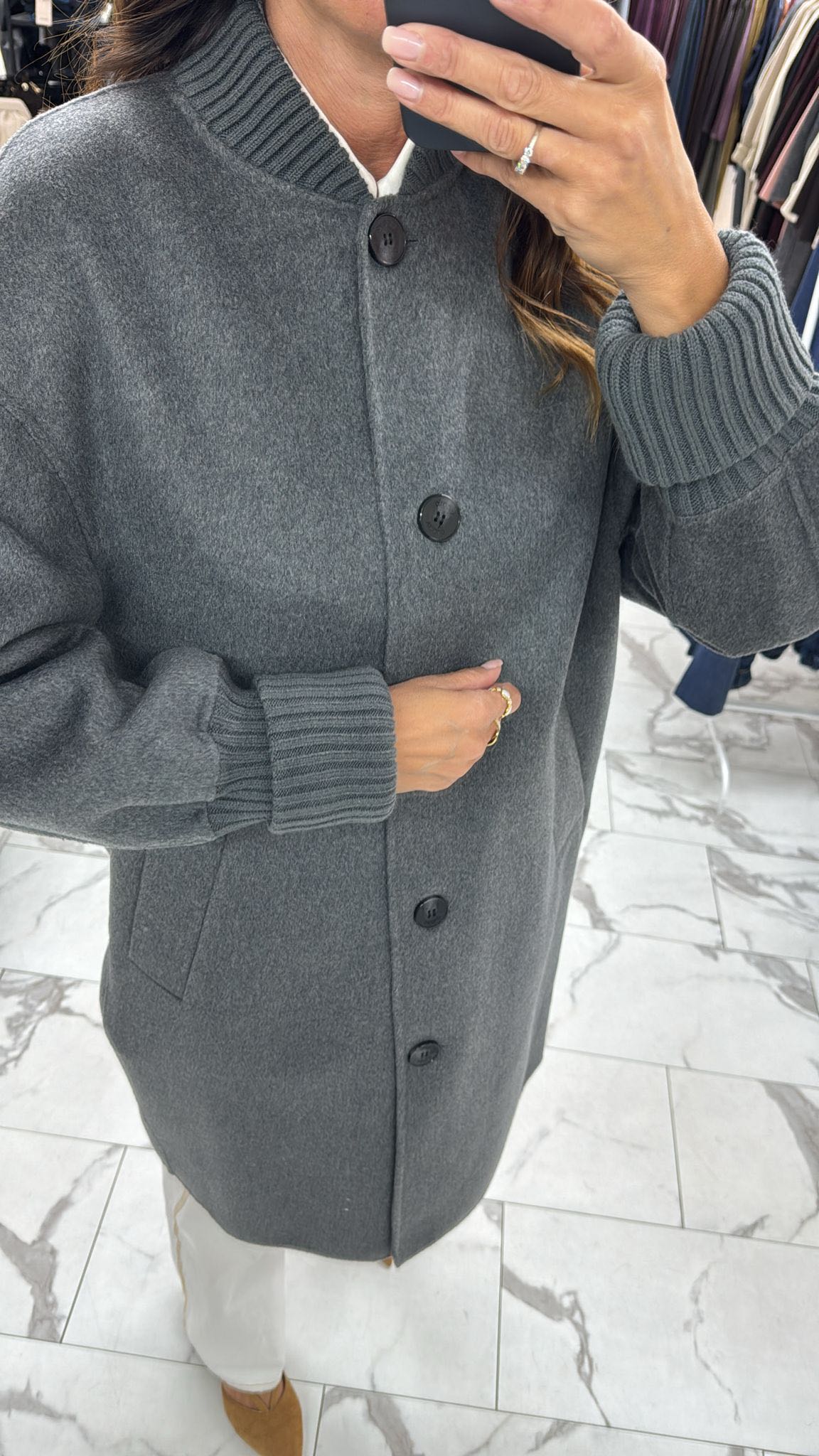 CAPPOTTO LUNGO CON POLSINI GRIGIO
