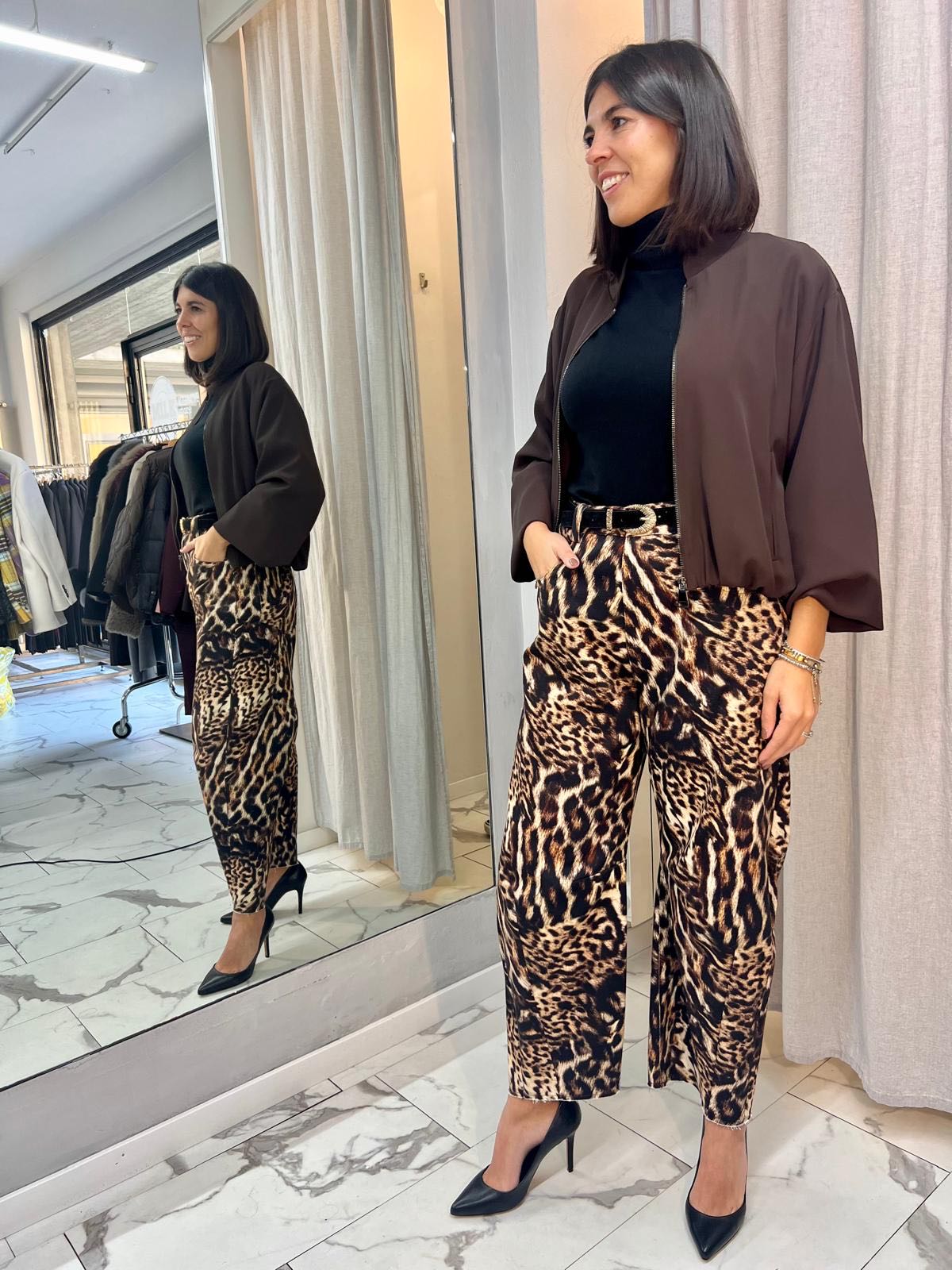 JEANS MACULATO SCURO