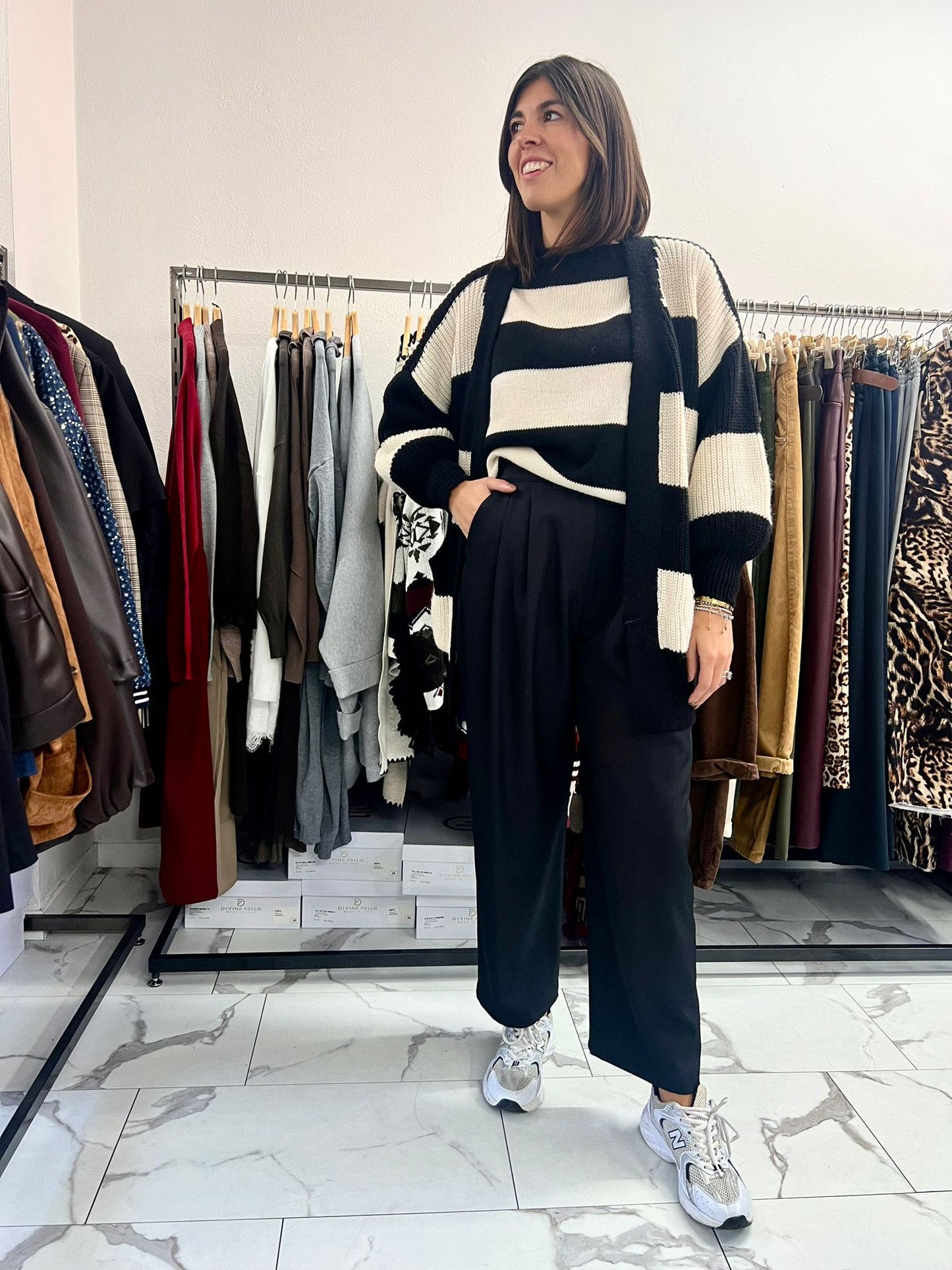 CARDIGAN RIGATO NERO