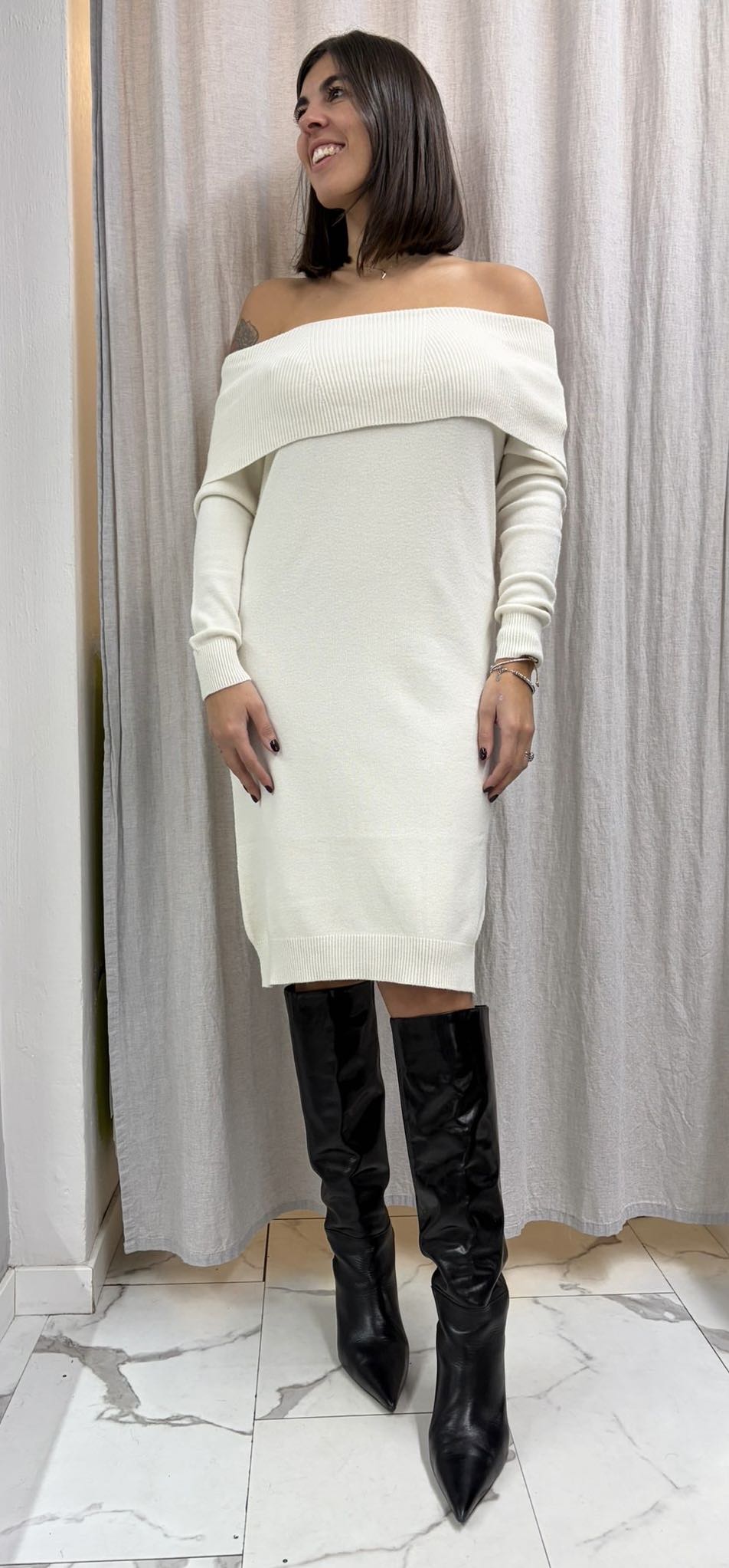 ABITO IN MAGLIA CON SCOLLO SHIFFER PANNA