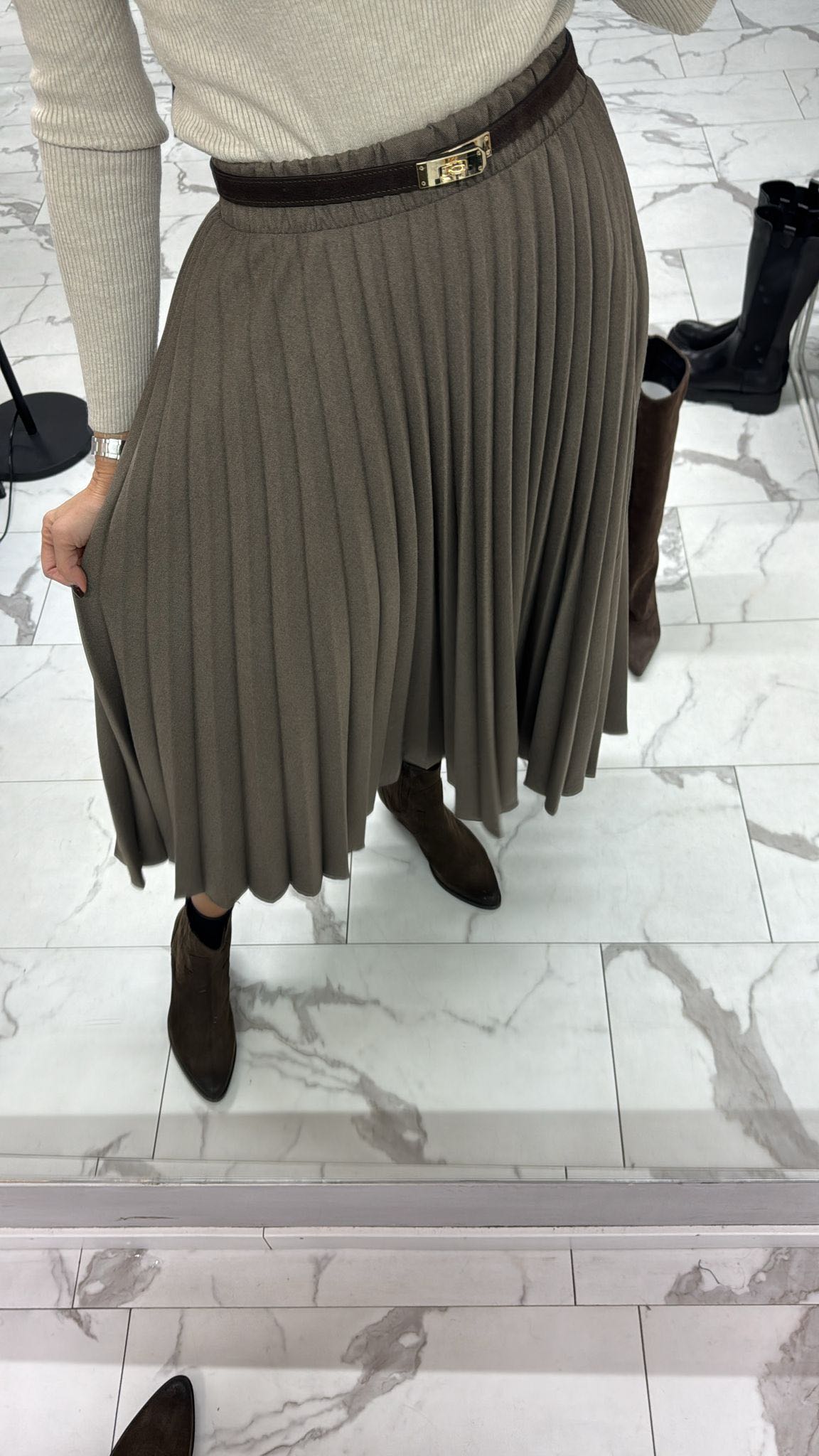 GONNA MIDI PLISSETTATA FANGO