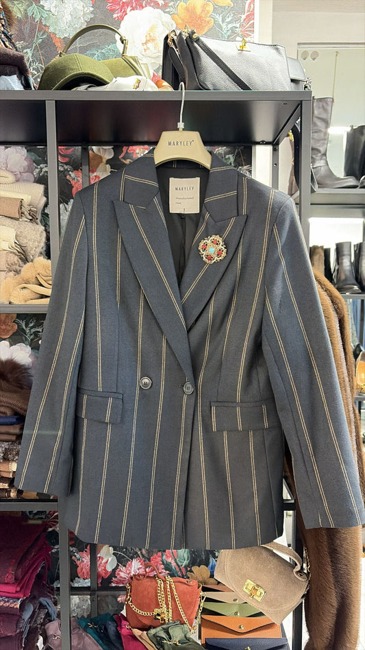 GIACCA GESSATA GRIGIO SCURO SPILLA