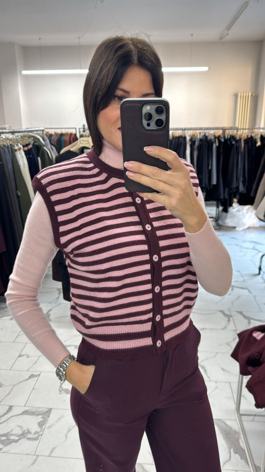 GILET RIGATO BOTTONI ROSA BORDEAUX