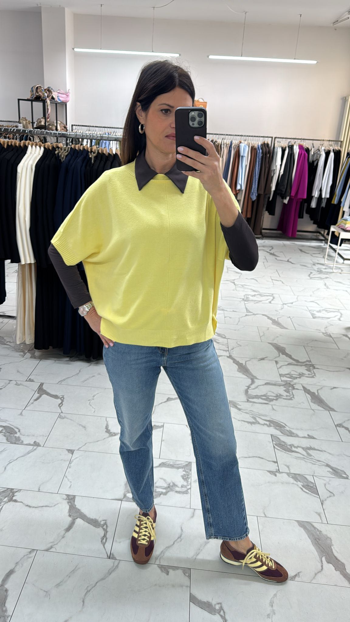 MAGLIA MORBIDA MANICA GOMITO GIALLA