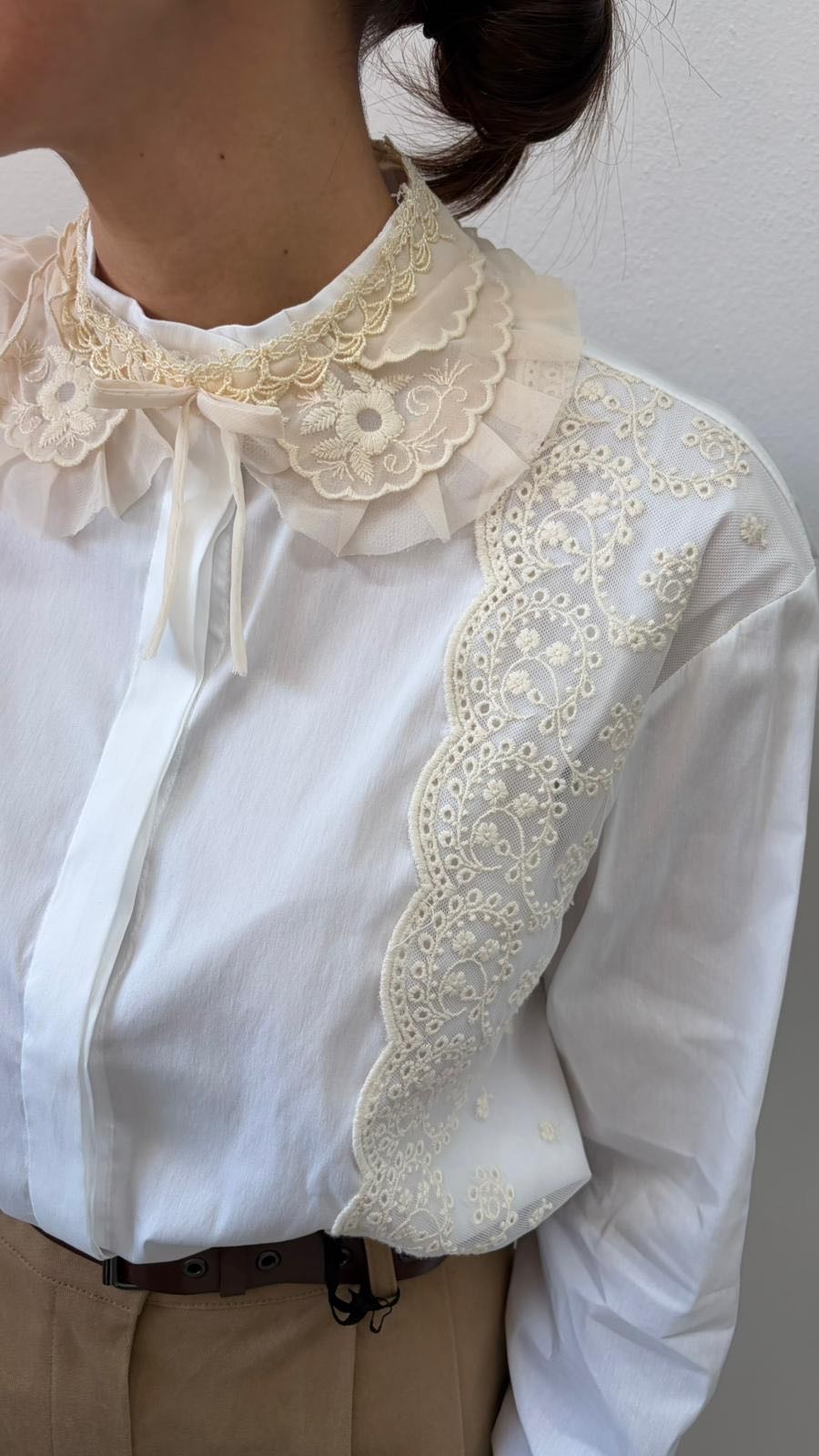 CAMICIA COLLETTO BIANCA