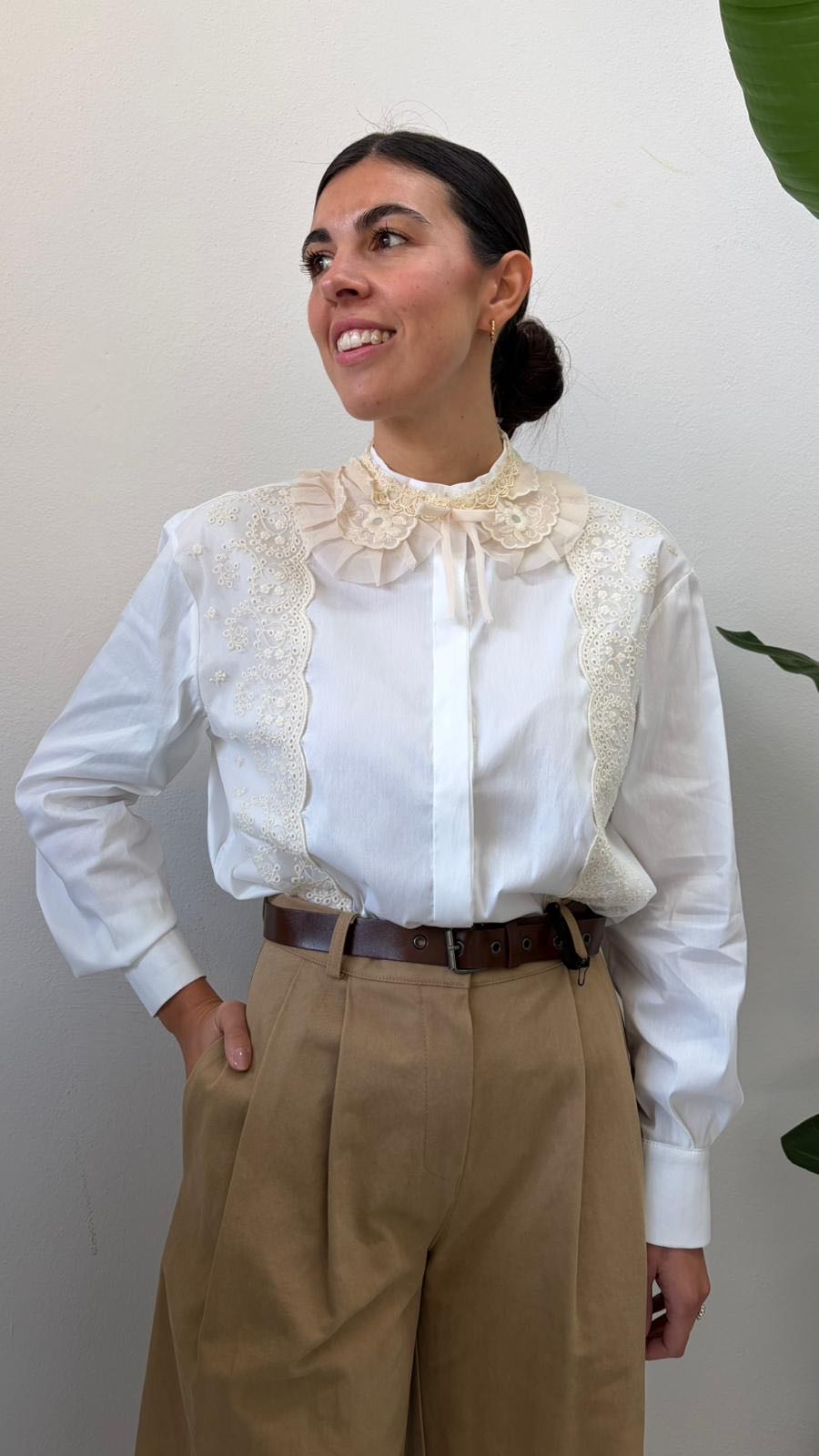 CAMICIA COLLETTO BIANCA