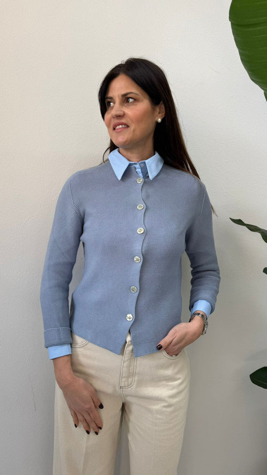 GIACCHINA IN MAGLIA AZZURRA