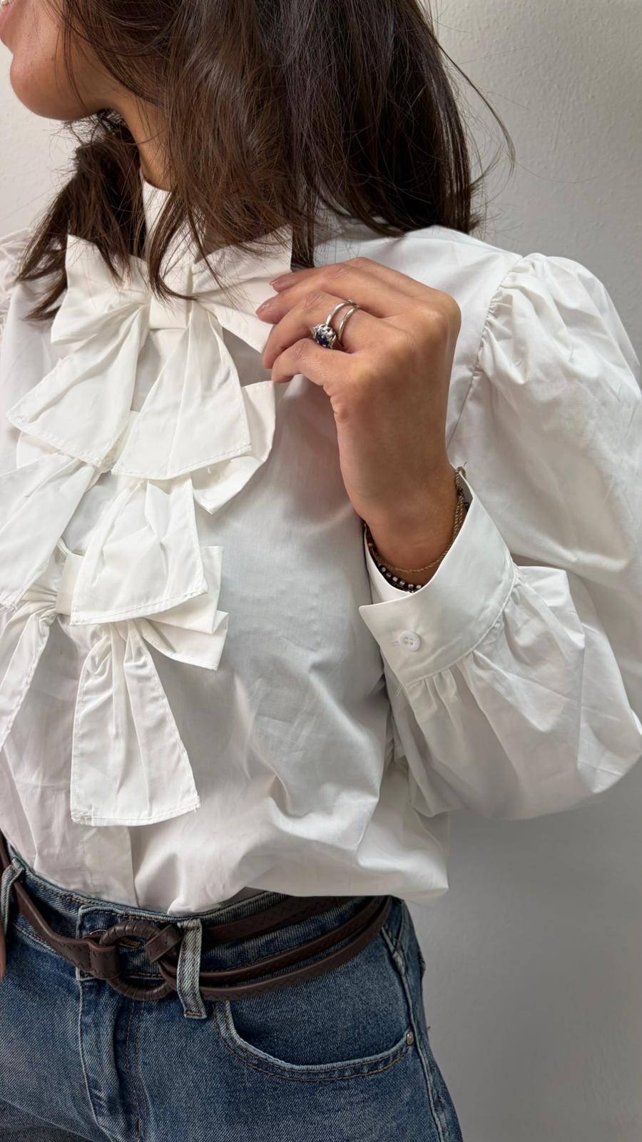 CAMICIA FIOCCHETTI BIANCA