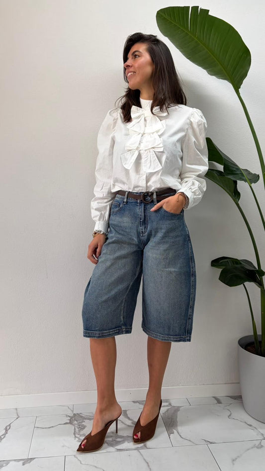 BERMUDA BARREL JEANS