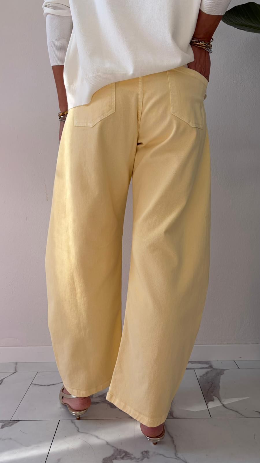 JEANS GLORIA BARREL GIALLINO