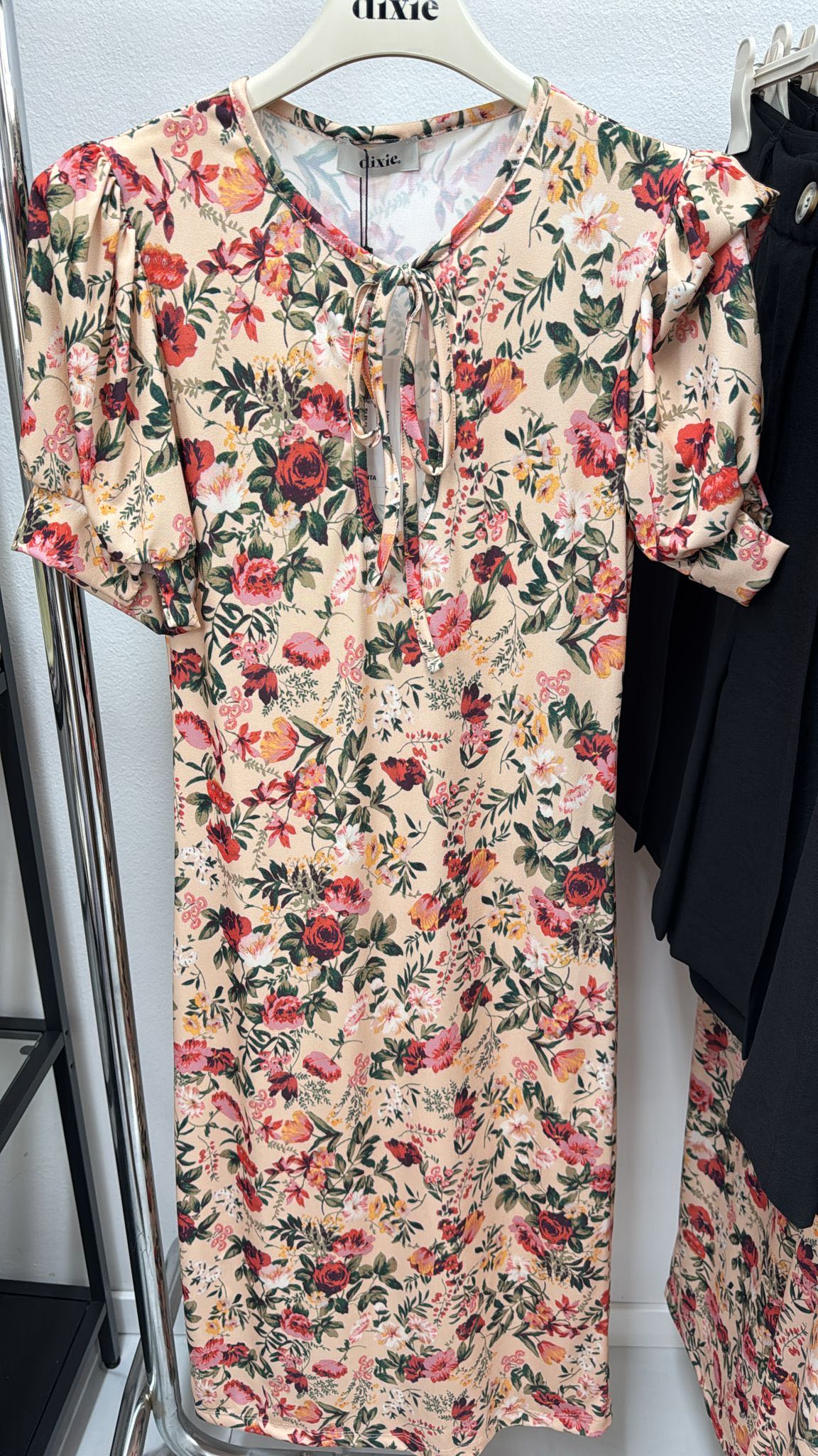 VESTITO ROSE