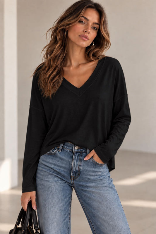 MAGLIA SCATOLETTA SCOLLO V NERA