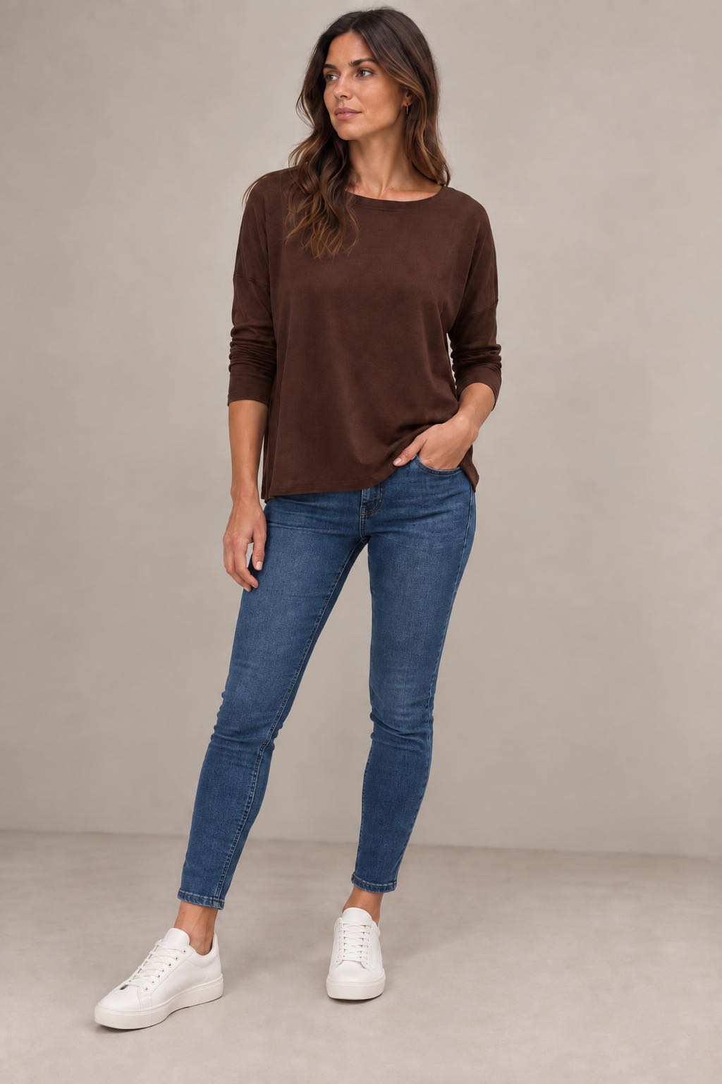 MAGLIA BASIC OVER CIOCCOLATO
