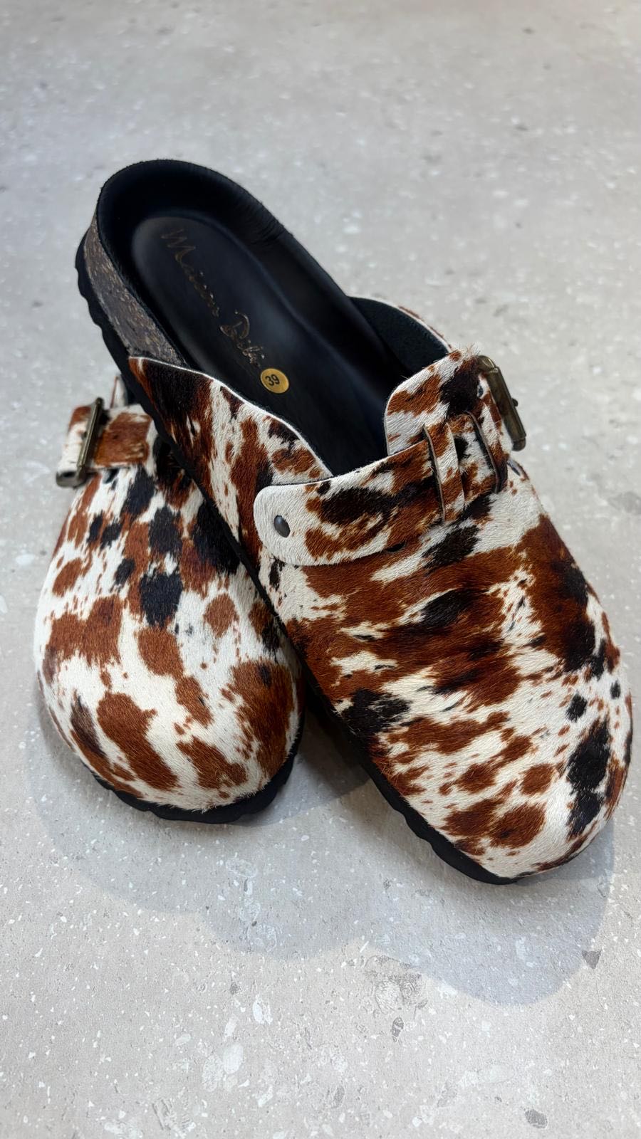 MULE IN CAVALLINO COW