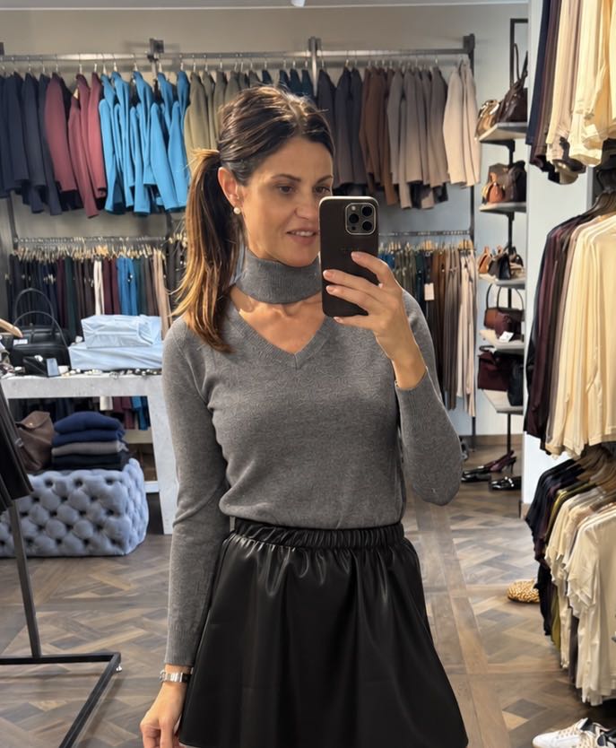 MAGLIONCINO CUT OUT GRIGIO
