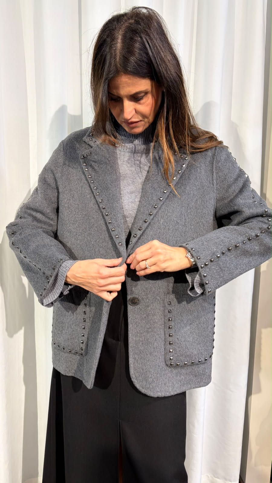 GIACCA ELODIE CON BORCHIE HAND MADE GRIGIO