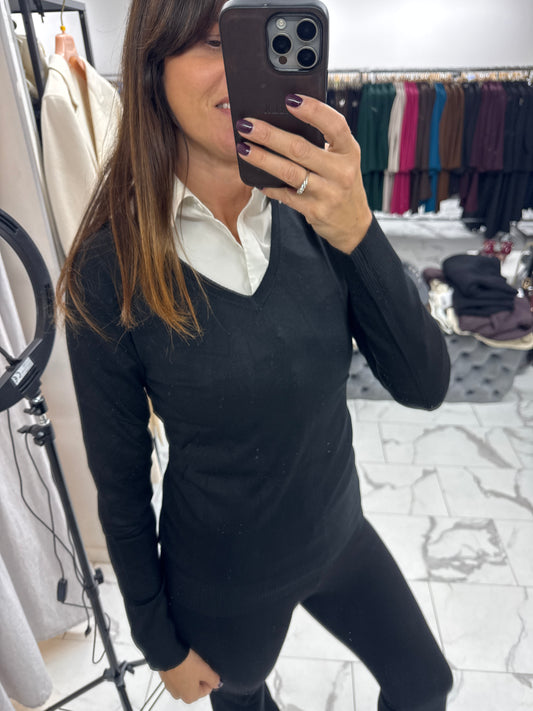 MAGLIONCINO BASIC SCOLLO V NERO