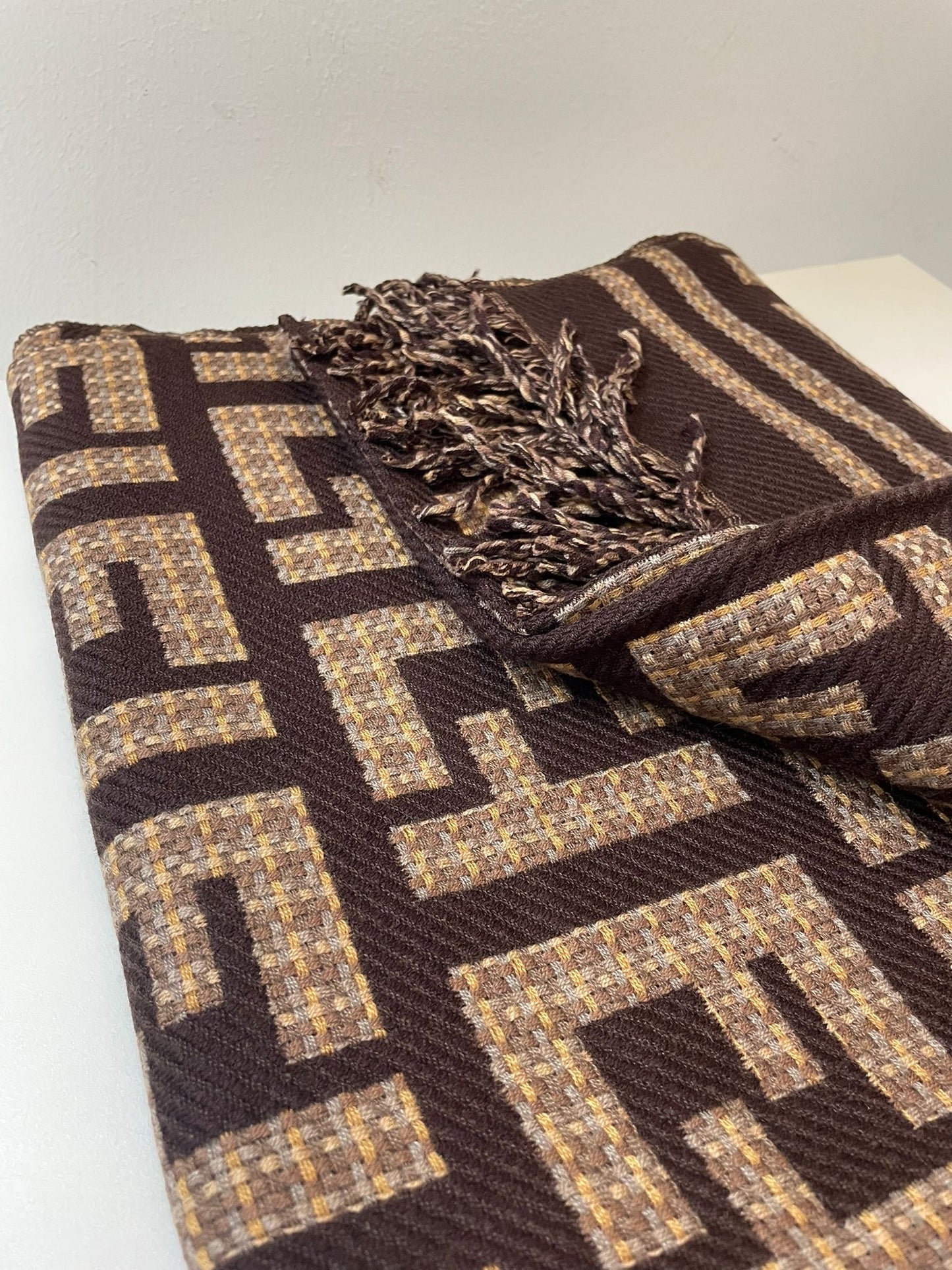 MAXI SCIARPA LETTERA